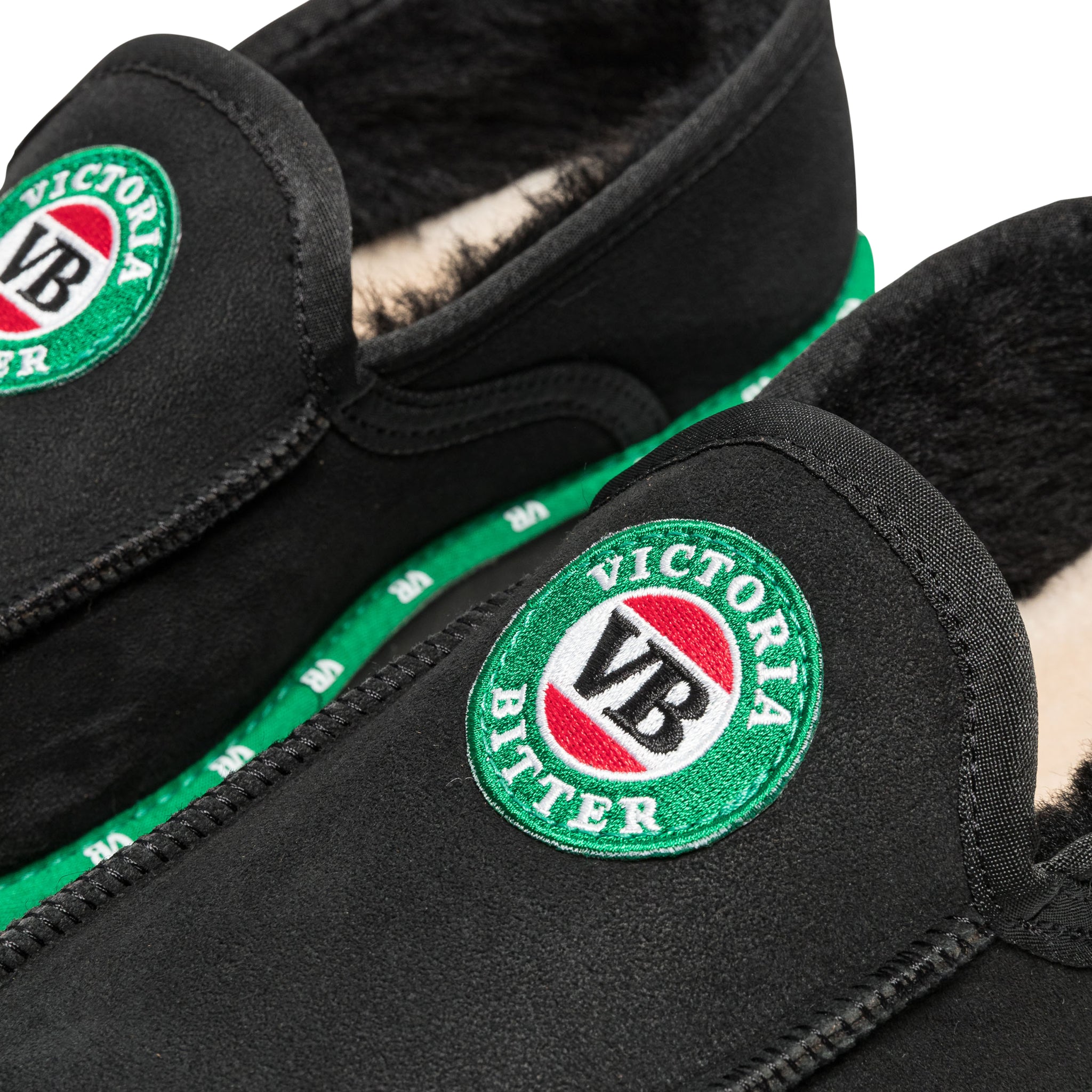 VB UGG Deluxe Loafer Black